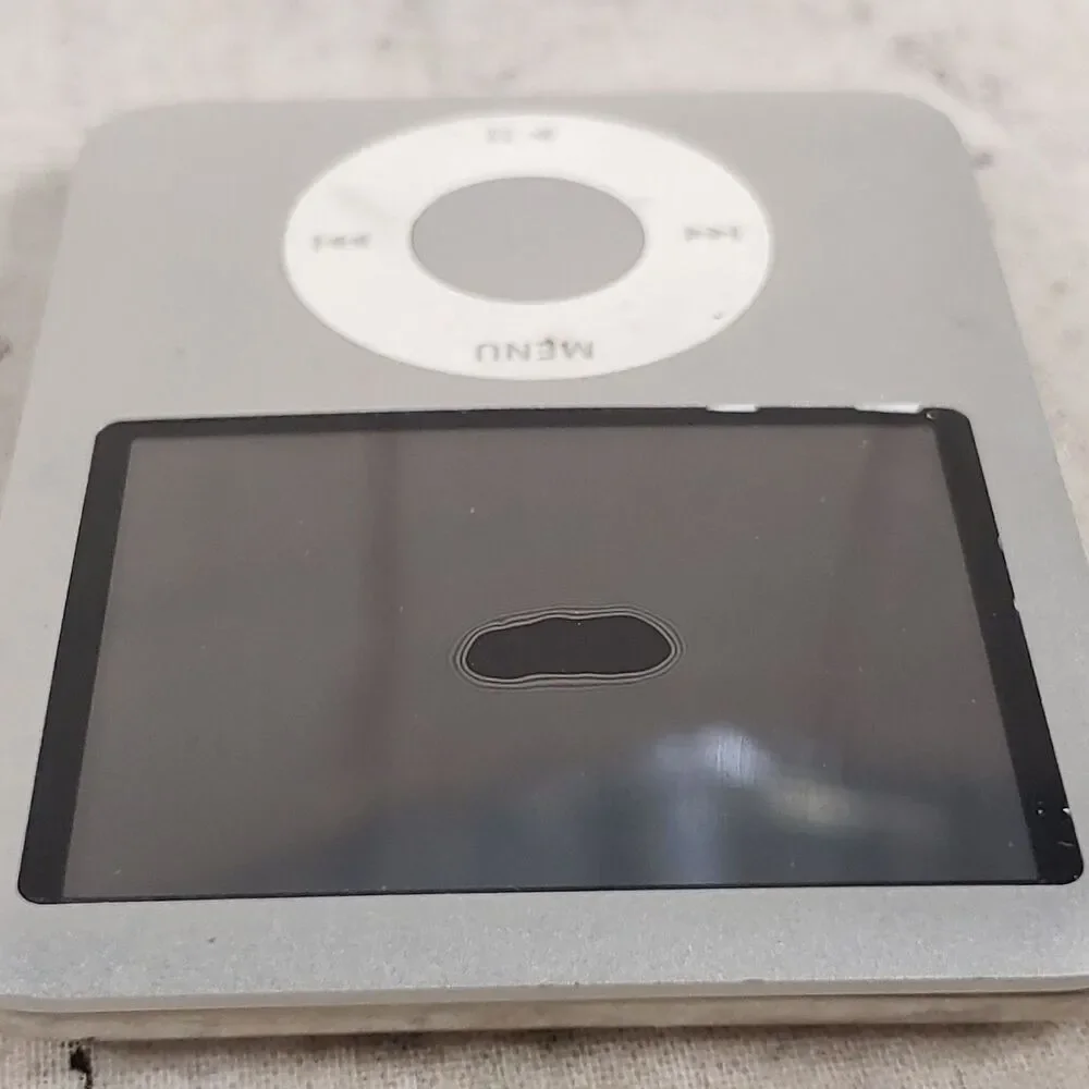 BAD BATTERY - Apple Ipod Nano 3rd Generation 4GB - A1236 GRAY Grey - PARTS ONLY
